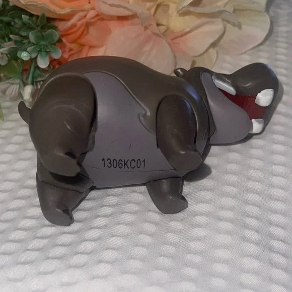 Gray Hippo Figurine - Picture 3 of 3